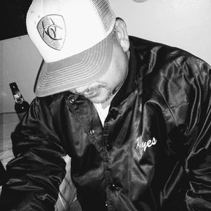 Meet your Posher, Reyes